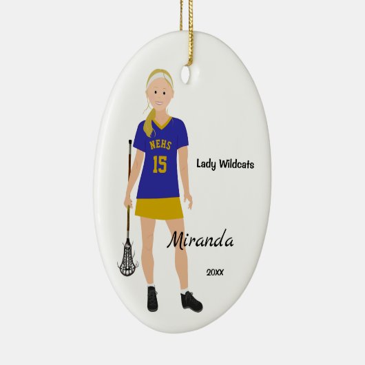 Blonde Vrouw Lacrosse Player in blauw en geel Keramisch Ornament (Rechts)