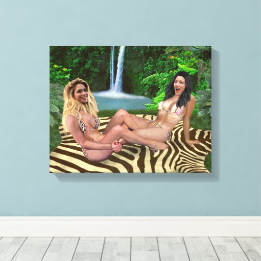 BLONDE VS BRUNETTE CANVAS AFDRUK (Insitu (Houten vloer))