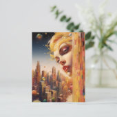 Blondine Haired Vrouw in een Stad Briefkaart (Staand voorkant)