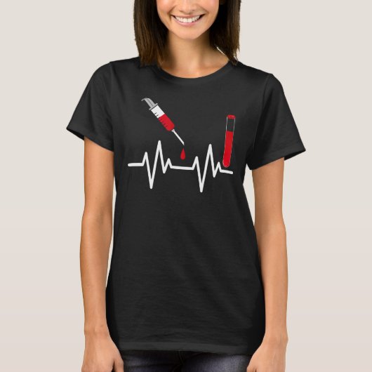 Blood Heartbeats Syringe Phlebotomist Phlebotomist T-shirt (Voorkant)
