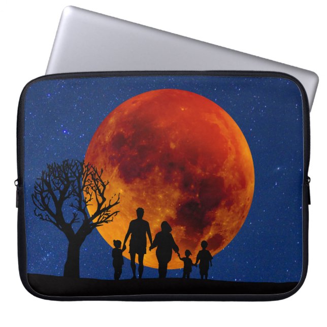 Blood Moon Lunar Eclipse Laptop Sleeve (Voorkant)