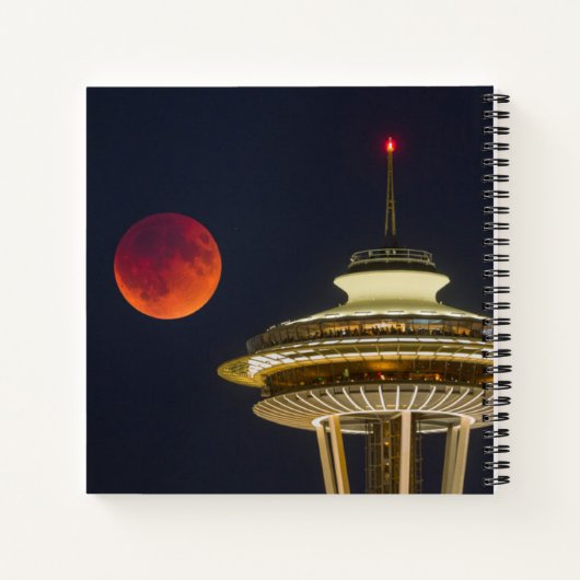 Blood Moon Seattle Space Needle Notitieboek (Achterkant)