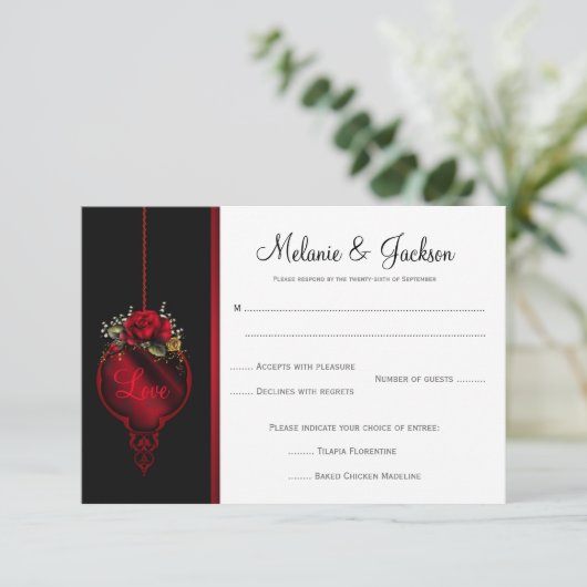 Blood Red Roses Wedding RSVP (Staand voorkant)