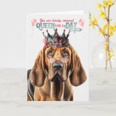 Bloodhound Hondenkoningin voor Dag Grappige Verjaa Kaart (Gele Bloem)
