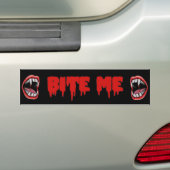 Bloody "Bite me" Vampierhoeken Bumpersticker (Op auto)