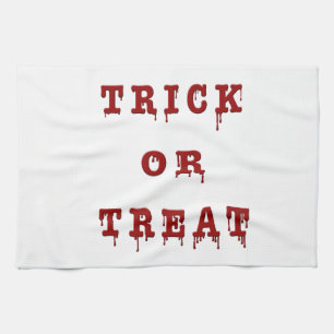 Bloody Letter Trick or Treat Theedoek