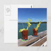 Bloody Mary drink op een spoeling met de oceaan Briefkaart (Voorkant / Achterkant)