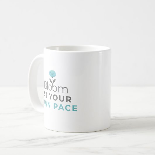 Bloom at Your Own Pace Minimal Motivational Mug Koffiemok (Voorkant links)