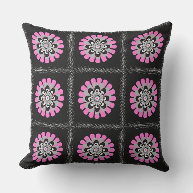 Bloom Blush Patchwork Buitenkussen (Voorkant)