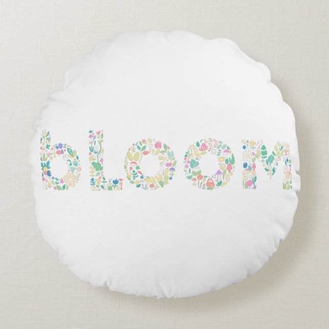 “BLOOM Botanical Letter Art Pillow Rond Kussen (Voorkant)