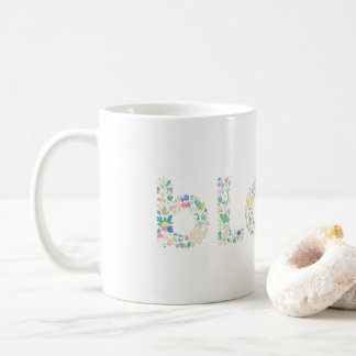“BLOOM Botanical Letter Mug – Minimal Nature Typog Koffiemok