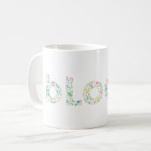 “BLOOM Botanical Letter Mug – Minimal Nature Typog Koffiemok (Voorkant links)