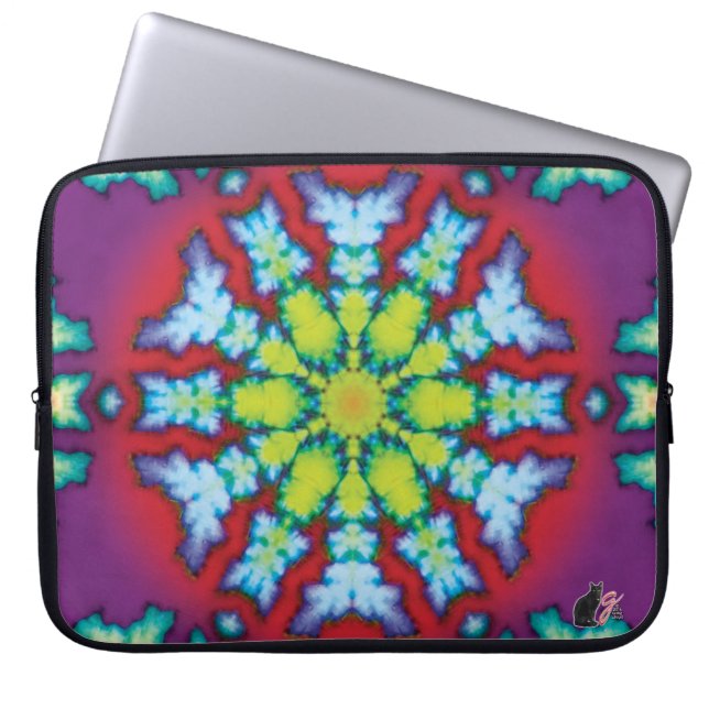 Bloom Kaleidoscope Laptop Sleeve (Voorkant)