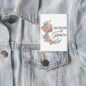 Bloom met Grace Elegant Bloemen Vrouw Silhouet Button (Insitu)