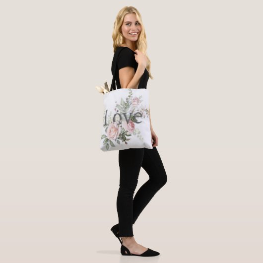 Bloom met liefde: Waterverf Bloemen Canvas tas (Op model)