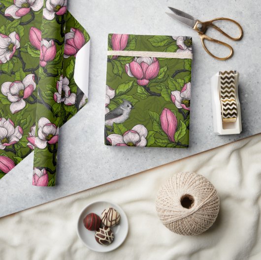 Bloomende magnolia en titmuisvogel 2 cadeaupapier (Crafts)