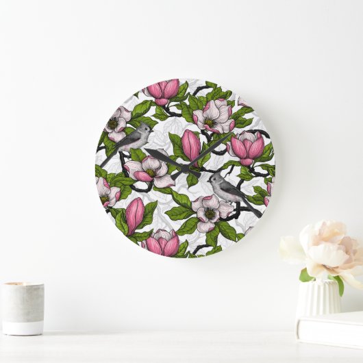 Bloomende magnolia en titmuisvogel grote klok (Huis)