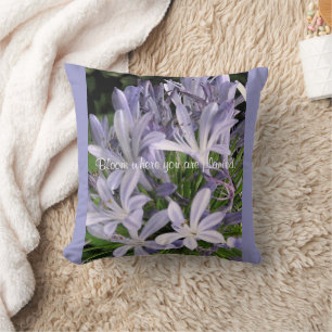 Bloomende Paarse Agapanthus Flower Pillow Kussen