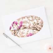 Bloomende roze Paarse Magnolias Spring Flower Ovale Sticker (Envelop)