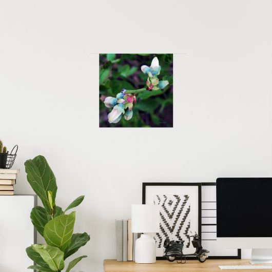 Blooming Blueberries Poster (Thuiskantoor)