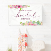 Blooming Chic Pink Floral Vrijgezellenfeest Welkom Spandoek (Insitu)