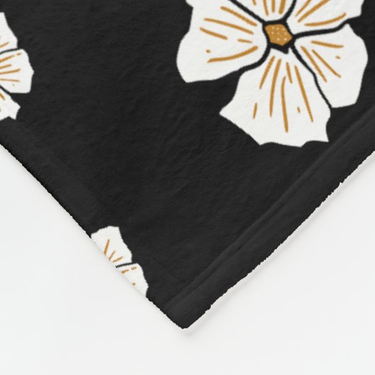 Blooming Floral Pattern Black Fleece (3 Sizes) (Hoek)