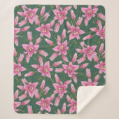 Blooming Lilies in Deep Green Sherpa Deken (Voorkant)