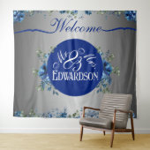 Blooming Love: een bloemrijke welkom op onze bruil Wandkleed (In Situ (horizontaal))