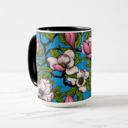 Blooming magnolia op blauw mok (Voorkant links)