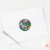 Blooming magnolia op blauw ronde sticker (Envelop)