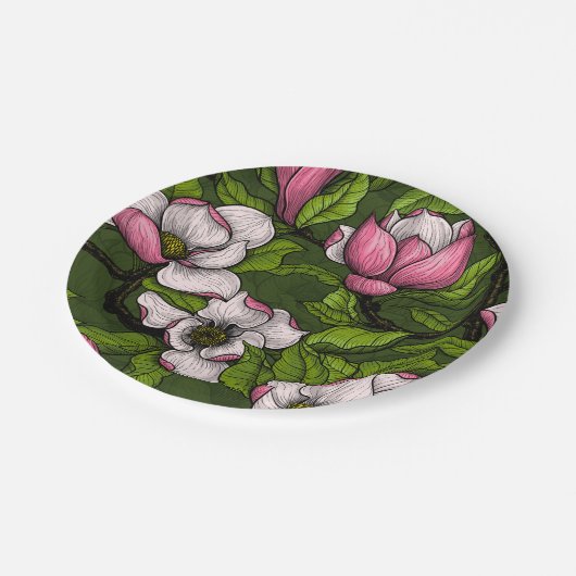 Blooming magnolia op donkergroen papieren bordje (Gekanteld)