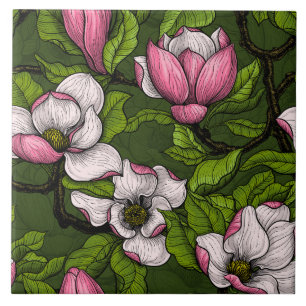Blooming magnolia op donkergroen tegeltje