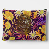 Blooming Mystical Floral Monogram Brown Etui (Voorkant)
