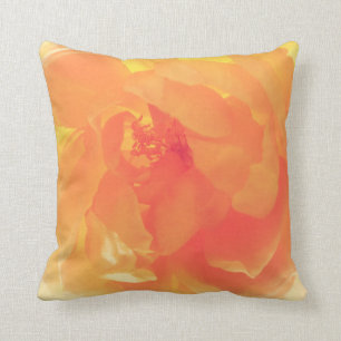 Blooming Roos Kussen