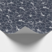 Blooming White Hibiscus Flowers op Navy Blue Cadeaupapier (Hoek)