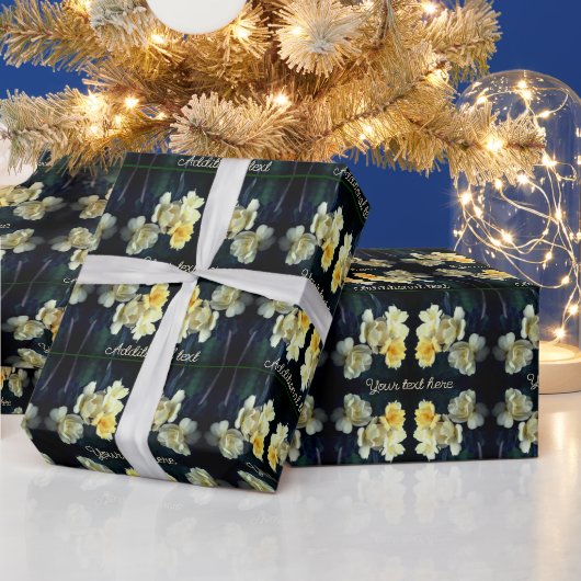 Blooming Yellow Roses Abstract gepersonaliseerd Cadeaupapier (Feestdagen)