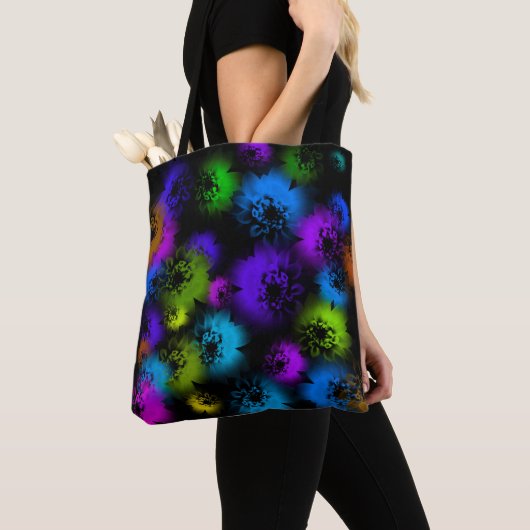 Blooms in the Shadows Tote Bag (Dichtbij)