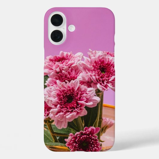 Bloomshell iPhone 16 Plus Hoesje – Floral Elegance (Achterkant)