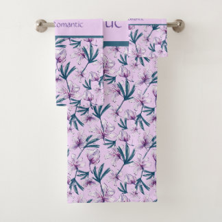 Blossom Bliss op Zacht Paarse Bad Handdoek
