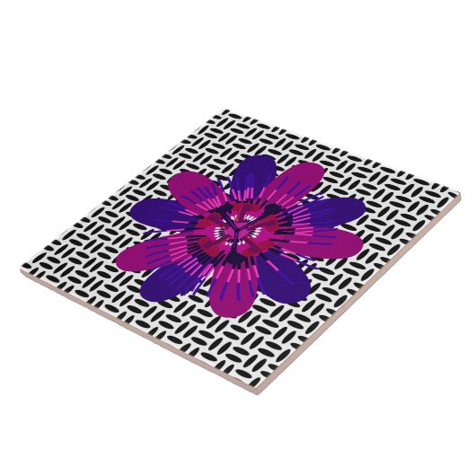 Blossom in roze en Paars op zwart-wit Tegeltje (Zijkant)
