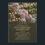 Blossom Lights Rustic Floral 90th Birthday Kaart<br><div class="desc">Blossom Lights Rustic Floral 90th Birthday Party Invitations. Functie een mooie tuinbloesem,  snaarlichten met een trendy typografie. Geweldig voor feestelijke feestdagen,  voor feestdagen in de openlucht,  in de tuin,  in het land of op andere feestdagen. Ontworpen door superdazzle.com</div>