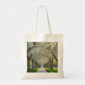 Blossom Pathway - Draag vrede met je Tote Bag (Voorkant)