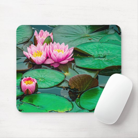 Blossom roze lotus op het meer Mousepad Muismat (Met muis)