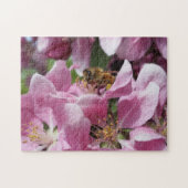 Blossom van honingbijen met roze krabappelboom legpuzzel (Horizontaal)