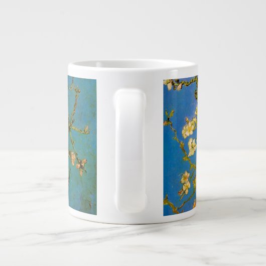 Blossoming Almond Tree door Vincent van Gogh Grote Koffiekop (Achterkant)