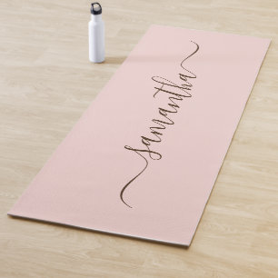 Blozen en donkerbruine elegante zwiepende handteke yogamat