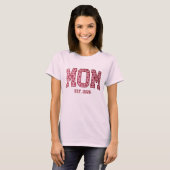 Blozend Hart Moeder Est Jaar Varsity Letterontwerp T-shirt (Voorkant volledig)