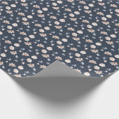 Blozend Roze Marineblauw Bloemendesign  Cadeaupapier (Hoek)