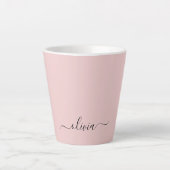 Blozend Roze Moderne Script Meisjesachtig Monogram Latte Mok (Voorkant)