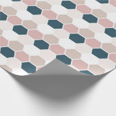 Blozend Roze Navy Blauwe Hexagoon Hex Cadeaupapier (Hoek)